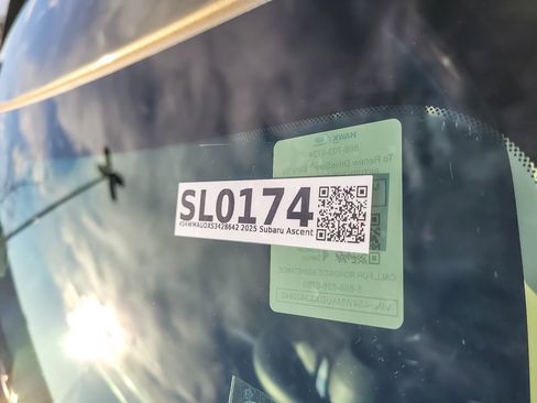 Certified 2025 Subaru Ascent Touring w/ Popular Package #2 image 25