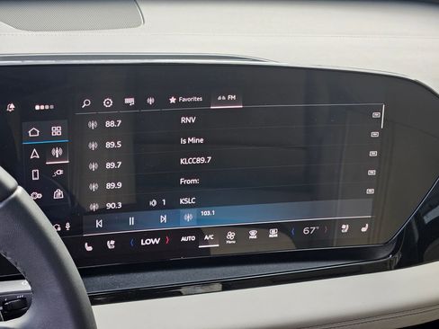 Used 2025 Audi Q6 e-tron Premium Plus w/ Premium Plus image 18