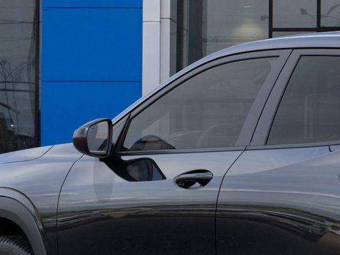 New 2026 Chevrolet Trax RS image 12