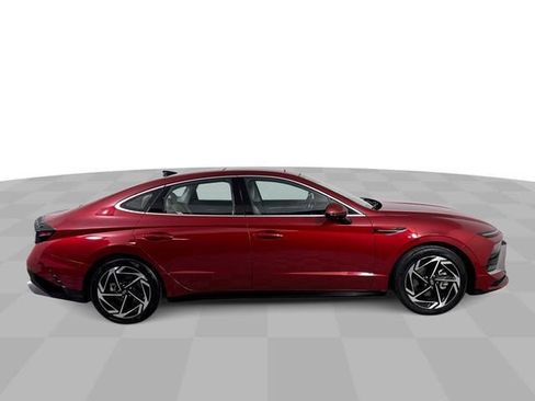 Used 2024 Hyundai Sonata SEL w/ Convenience Package image 19
