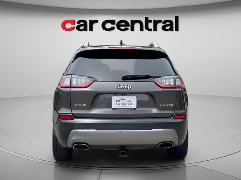 Used 2019 Jeep Cherokee Limited AWD/4WD image 4
