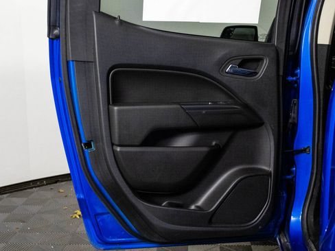 Used 2022 Chevrolet Colorado LT w/ LT Convenience Package image 33