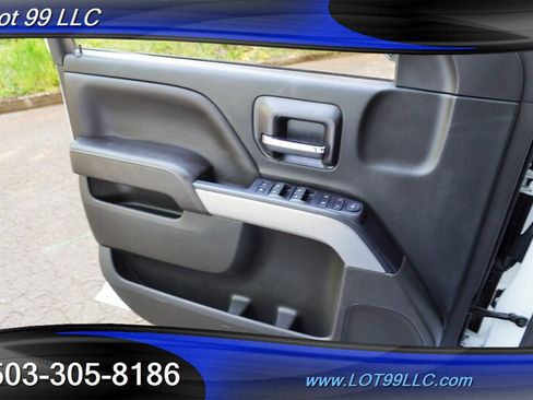 Used 2018 Chevrolet Silverado 1500 LT w/ All Star Edition AWD/4WD image 27