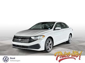 Certified 2023 Volkswagen Jetta SE w/ Panoramic Sunroof Package FWD video 1