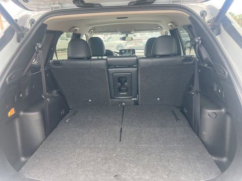 Used 2024 Mitsubishi Outlander SE AWD/4WD image 5