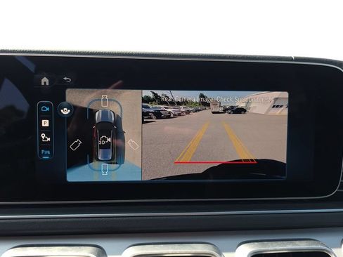 Certified 2025 Mercedes-Benz GLS 450 4MATIC image 19