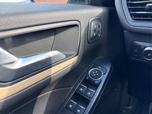 Certified 2021 Ford Escape Titanium w/ Titanium Elite Package image 25