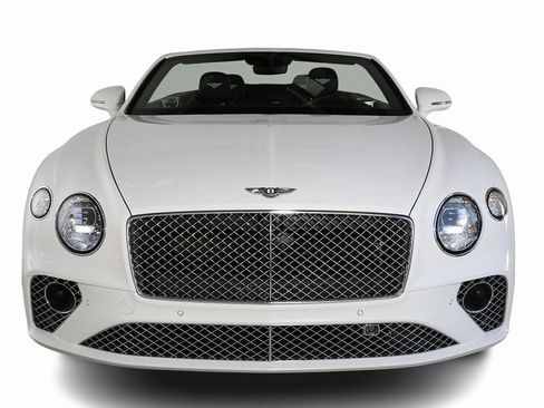 Used 2020 Bentley Continental GT V8 image 7