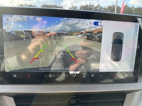 New 2026 Ford Explorer Active w/ Active Comfort Package image 23