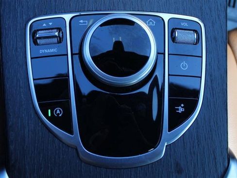 Used 2019 Mercedes-Benz C 300 4MATIC Coupe image 21