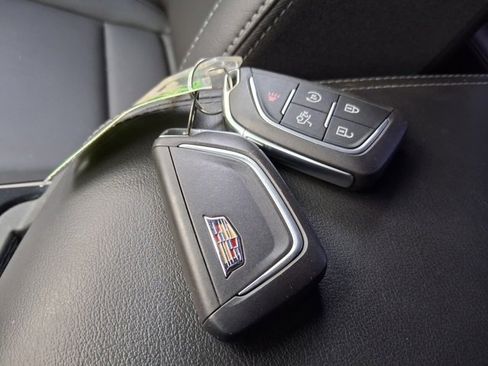 Certified 2023 Cadillac CT4 Luxury image 17