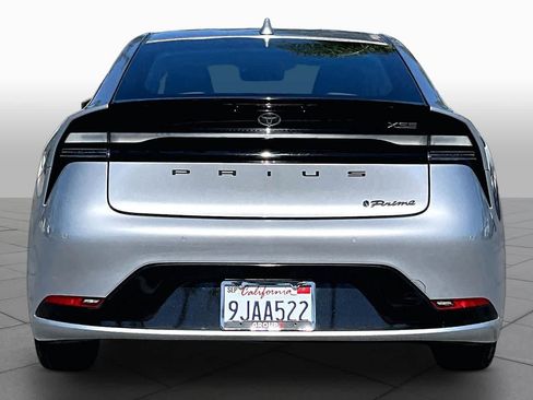 Used 2023 Toyota Prius Prime FWD image 4
