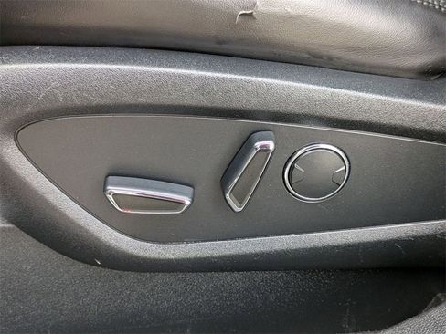 Used 2017 Lincoln MKX Reserve image 14