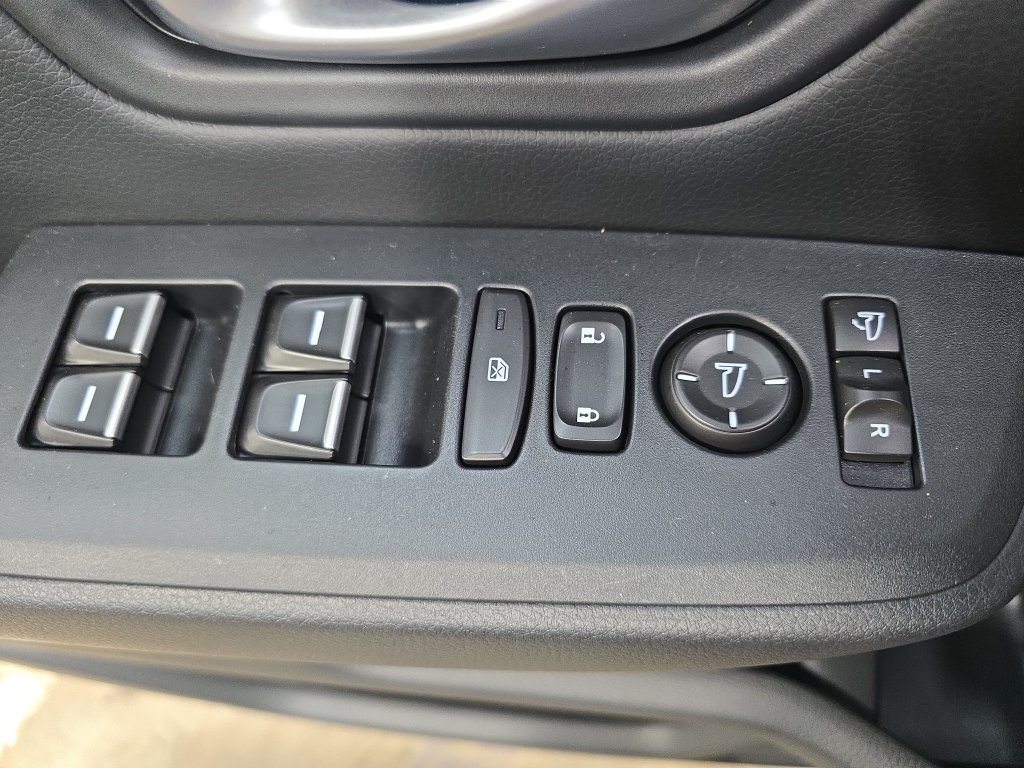 Used 2025 Honda Pilot Elite image 29