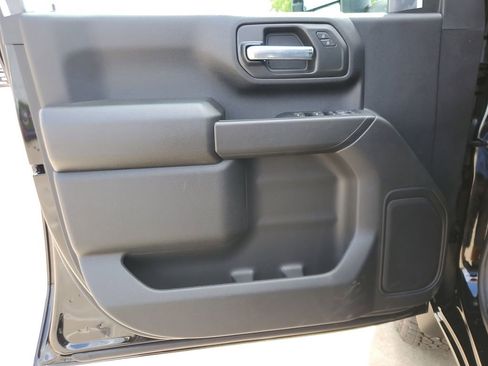 New 2026 Chevrolet Silverado 2500 Custom image 19