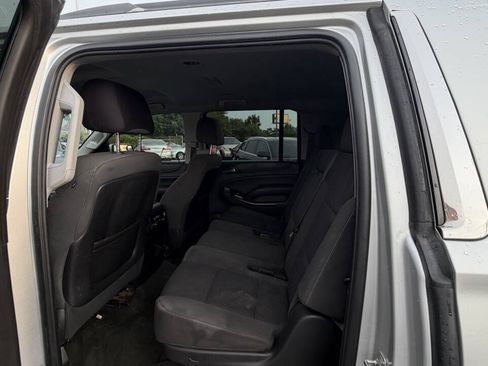 Used 2015 GMC Yukon XL SLE AWD/4WD image 16