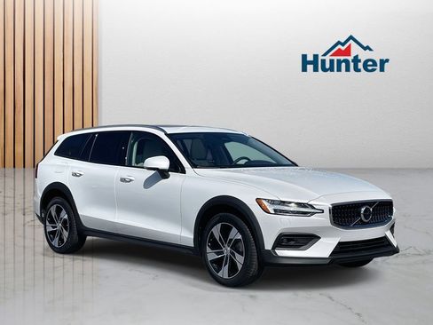 New 2026 Volvo V60 B5 Cross Country Plus w/ Protection Package Premier image 1