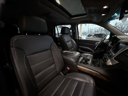 Used 2019 GMC Yukon Denali w/ Denali Ultimate Package image 26