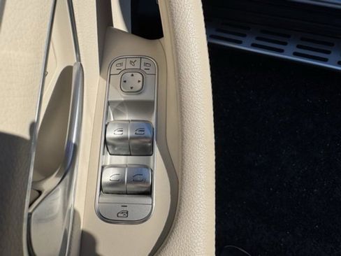 Certified 2022 Mercedes-Benz GLS 450 4MATIC image 22