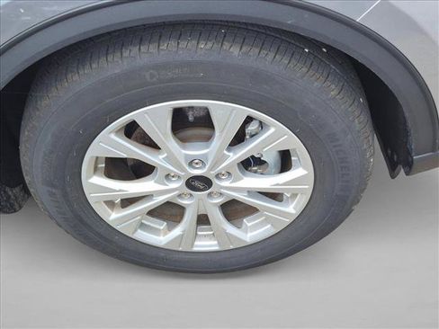 Certified 2023 Ford Escape Active FWD image 8