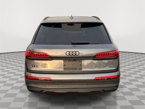 Used 2023 Audi Q7 2.0T Premium Plus w/ Premium Plus Package image 4