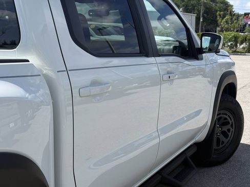 Used 2026 Nissan Frontier PRO-4X w/ Pro-4x Convenience Package AWD/4WD image 9