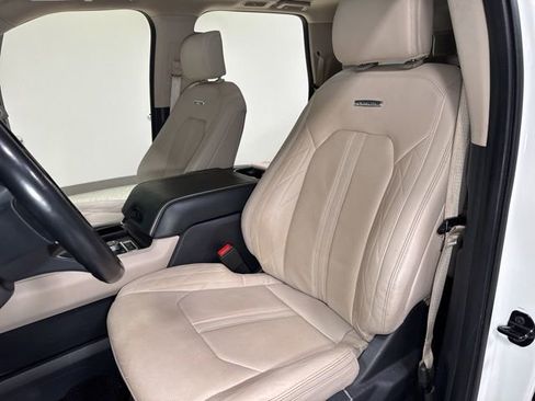 Used 2023 Ford Expedition Max Platinum image 16