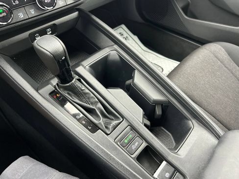 Used 2024 Honda Accord EX image 14