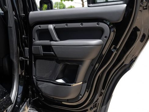 New 2026 Land Rover Defender 110 OCTA AWD/4WD image 60