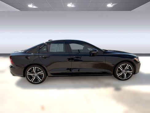 Used 2022 Volvo S60 T8 R-Design w/ Advanced Package AWD/4WD image 8