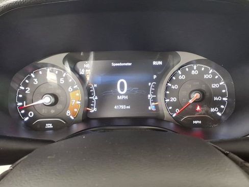 Used 2023 Jeep Compass Limited image 18