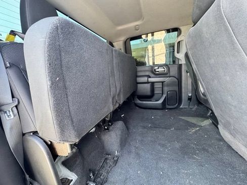 Used 2020 Chevrolet Silverado 2500 Custom w/ Custom Value Package RWD image 8
