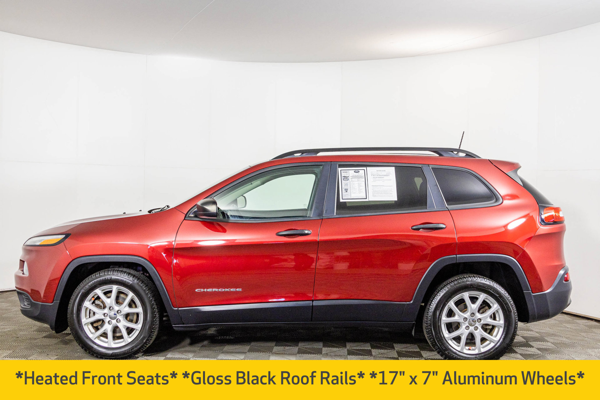 Used 2016 Jeep Cherokee Sport w/ Cold Weather Group FWD image 19
