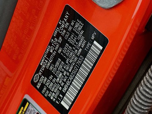 Used 2025 Hyundai Kona SEL image 12