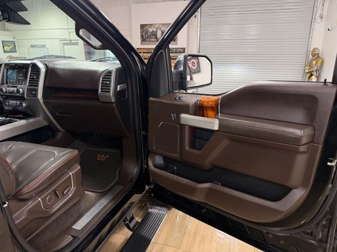 Used 2016 Ford F150 King Ranch w/ Equipment Group 601A Luxury AWD/4WD image 18