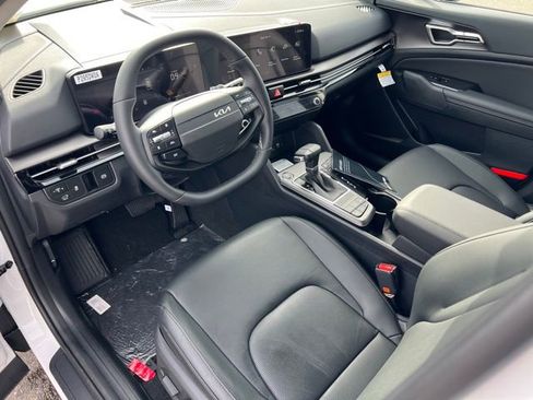 New 2026 Kia Sportage EX FWD image 15