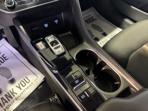 Used 2022 Hyundai Sonata SE image 2