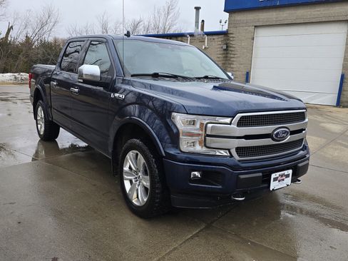 Used 2018 Ford F150 Platinum w/ Technology Package image 3