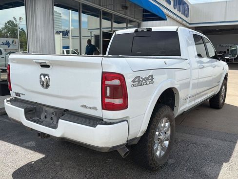 Used 2021 RAM 2500 Limited AWD/4WD image 2