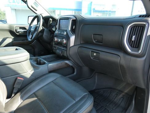 Used 2020 GMC Sierra 1500 SLT w/ SLT Premium Plus Package AWD/4WD image 14