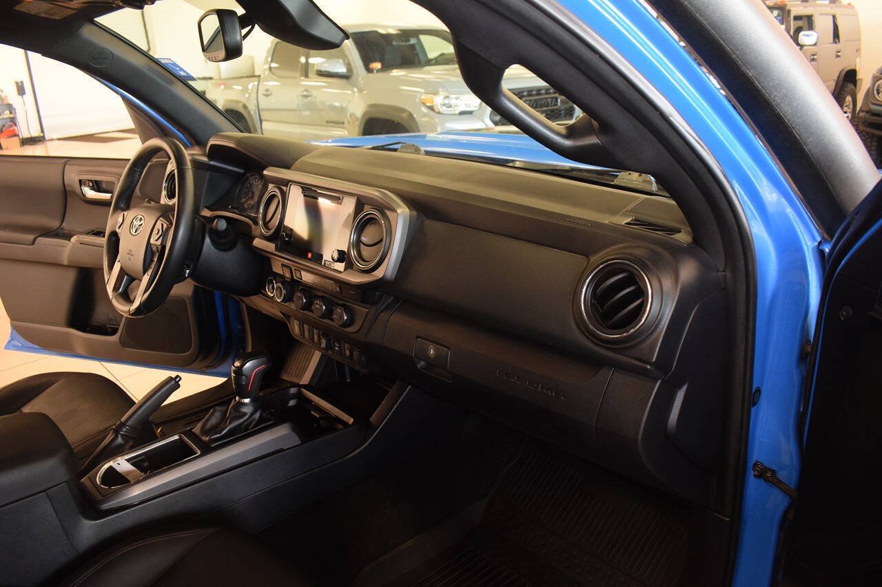 Used 2019 Toyota Tacoma TRD Pro w/ Desert Air Intake Package AWD/4WD image 23