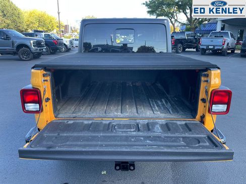 Used 2021 Jeep Gladiator Mojave w/ Cold Weather Group image 31