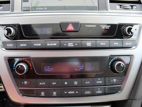 Used 2015 Hyundai Sonata Limited 2.0T FWD image 22