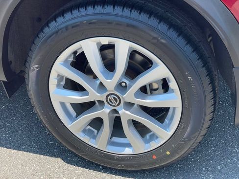 Certified 2022 Nissan Rogue Sport SV AWD/4WD image 32