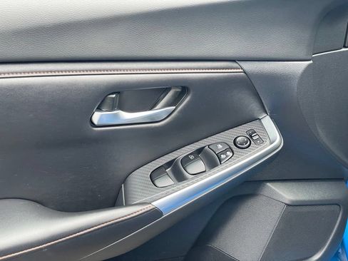 Used 2022 Nissan Sentra SR FWD image 13