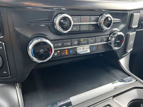 New 2026 Ford F150 Lariat image 38