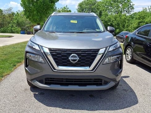 Used 2023 Nissan Rogue SV w/ SV Premium B Package AWD/4WD image 2