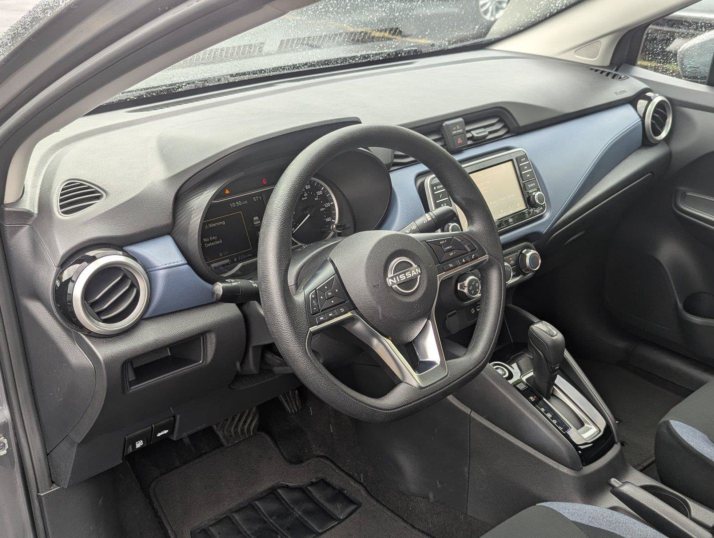 Used 2025 Nissan Versa SV FWD image 12