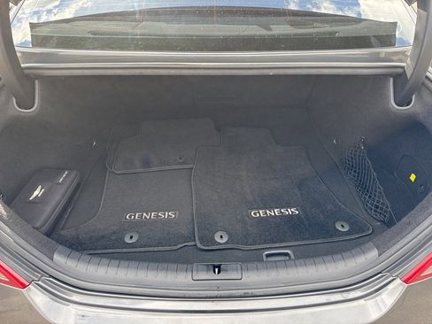 Used 2019 Genesis G70 2.0T Advanced w/ Elite Package image 12