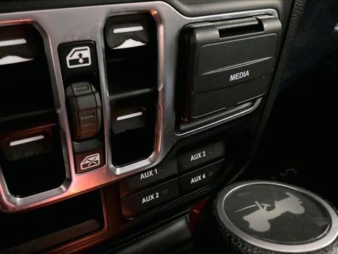 Used 2023 Jeep Wrangler Unlimited Sport AWD/4WD image 33
